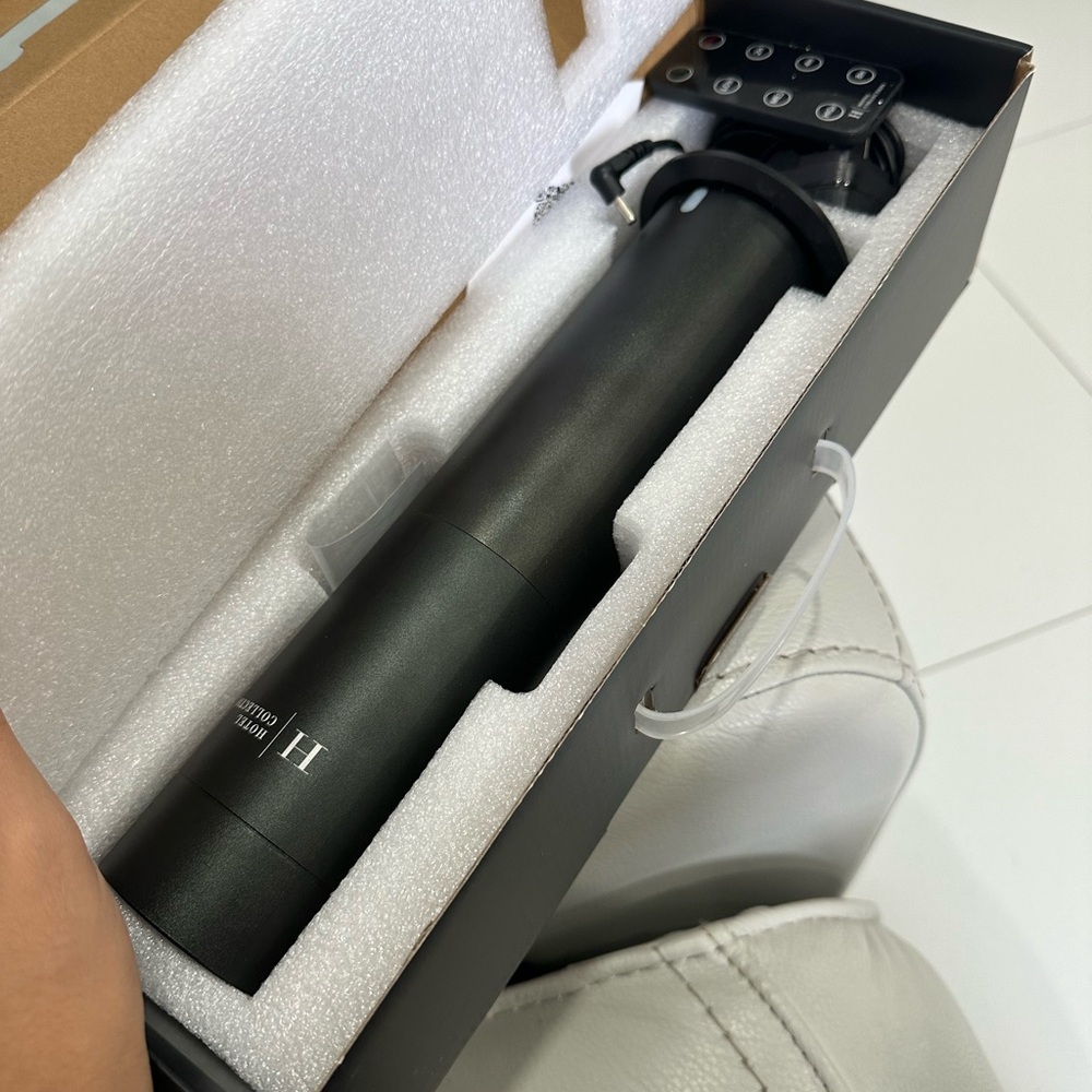 Hotel collection studio scent diffuser